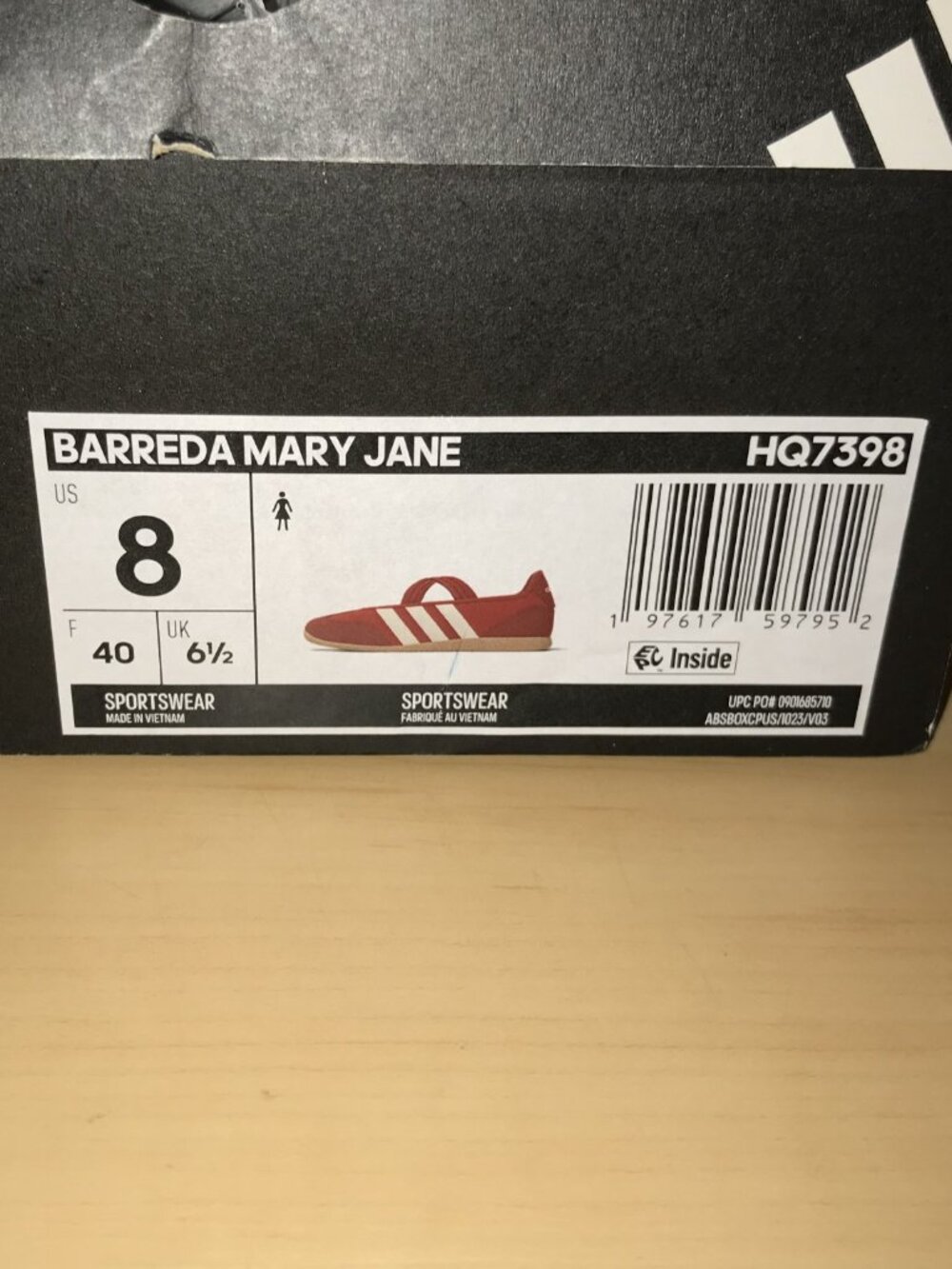 Women's Adidas Barreda Mary Jane Shoes- Size: 8 (HQ7398) - Picture 9 of 13